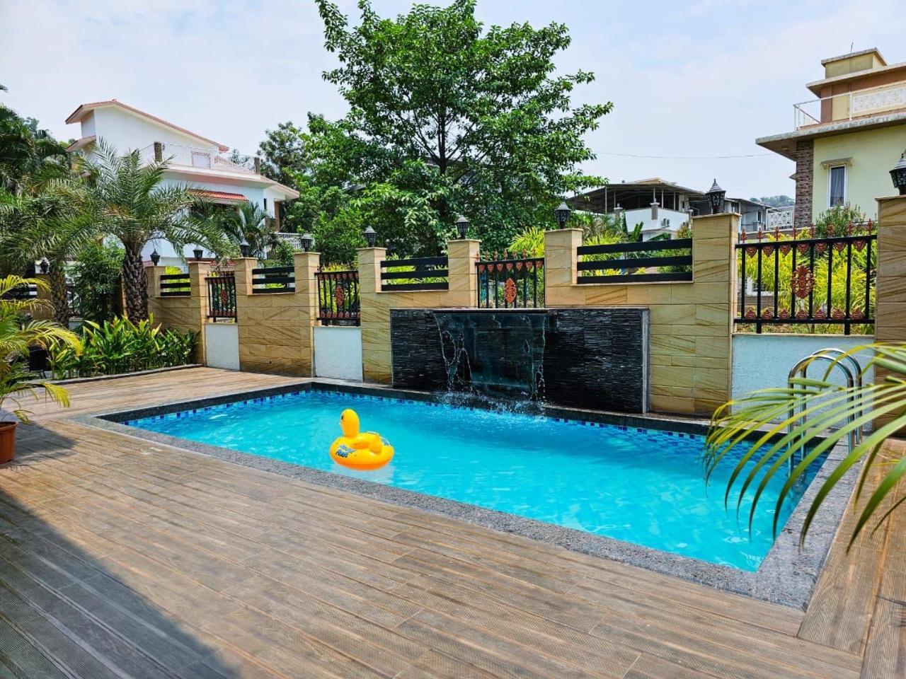 Premium Chalet Лонавала Экстерьер фото