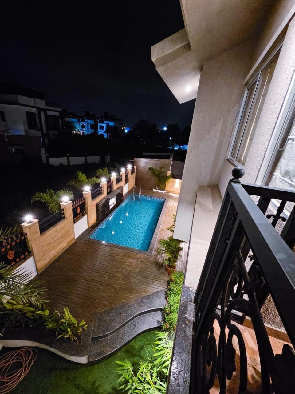 Premium Chalet Лонавала Экстерьер фото